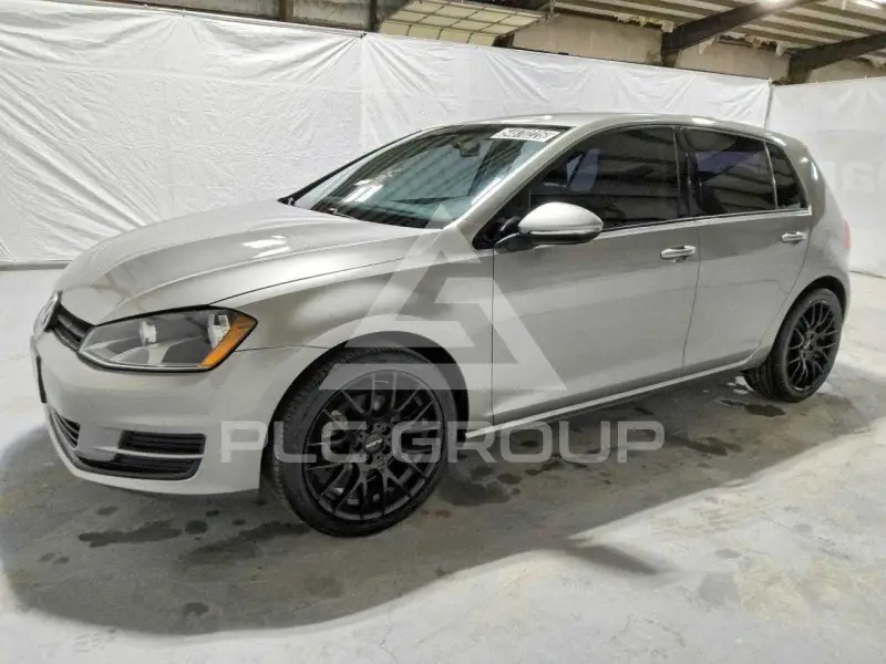 2015 Volkswagen GOLF photo