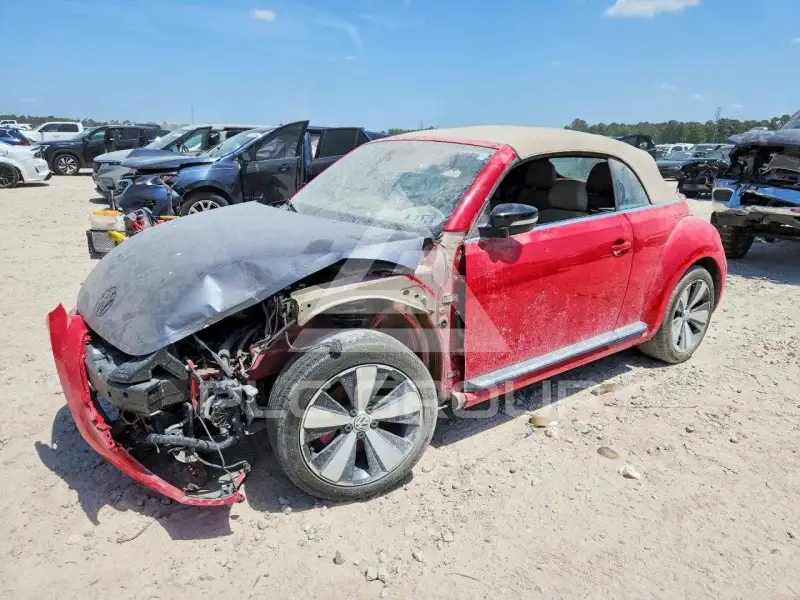2015 Volkswagen BEETLE фото