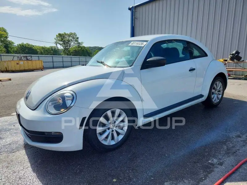 2015 Volkswagen BEETLE фото
