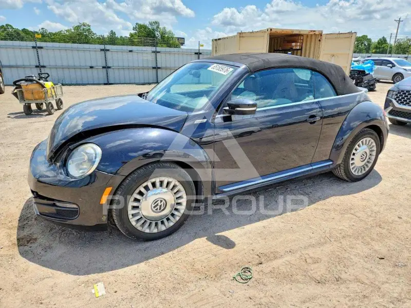 2015 Volkswagen BEETLE фото