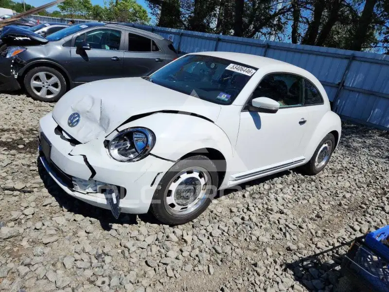 2015 Volkswagen BEETLE фото