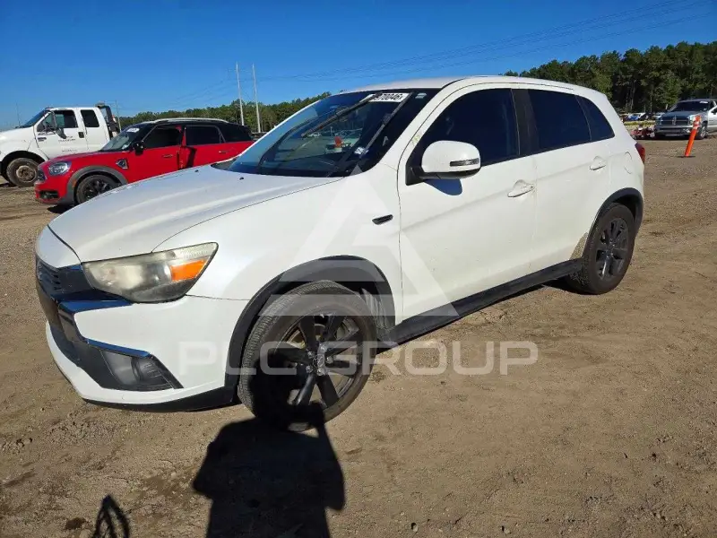 2016 Mitsubishi OUTLANDER фото