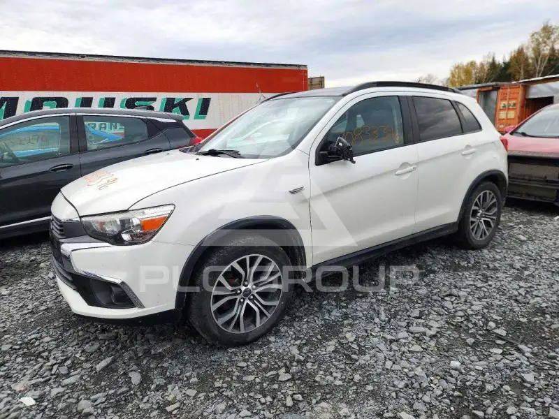 2016 Mitsubishi OUTLANDER фото
