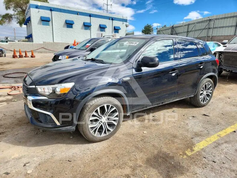 2016 Mitsubishi OUTLANDER photo