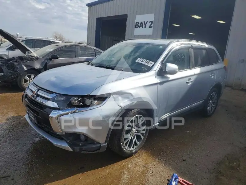 2016 Mitsubishi OUTLANDER фото
