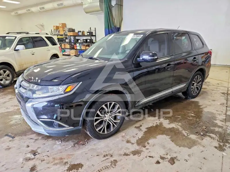 2016 Mitsubishi OUTLANDER фото