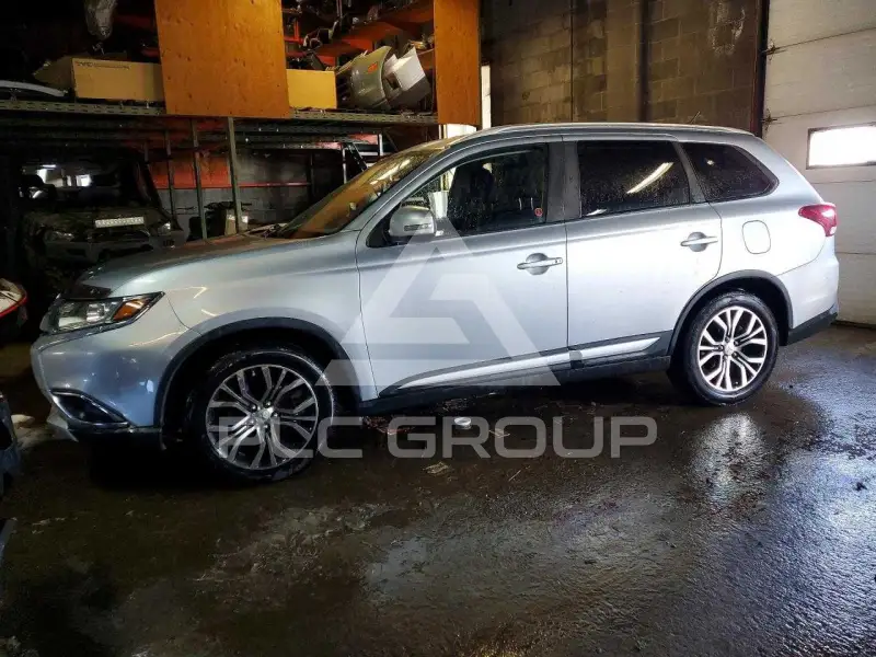 2016 Mitsubishi OUTLANDER фото