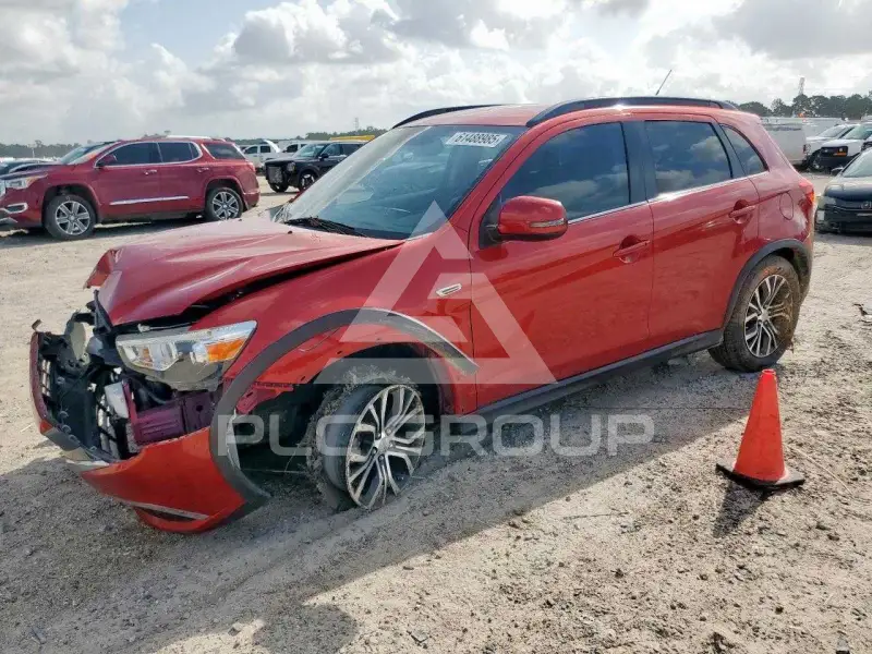 2016 Mitsubishi OUTLANDER фото