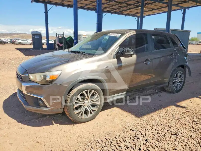 2016 Mitsubishi OUTLANDER photo