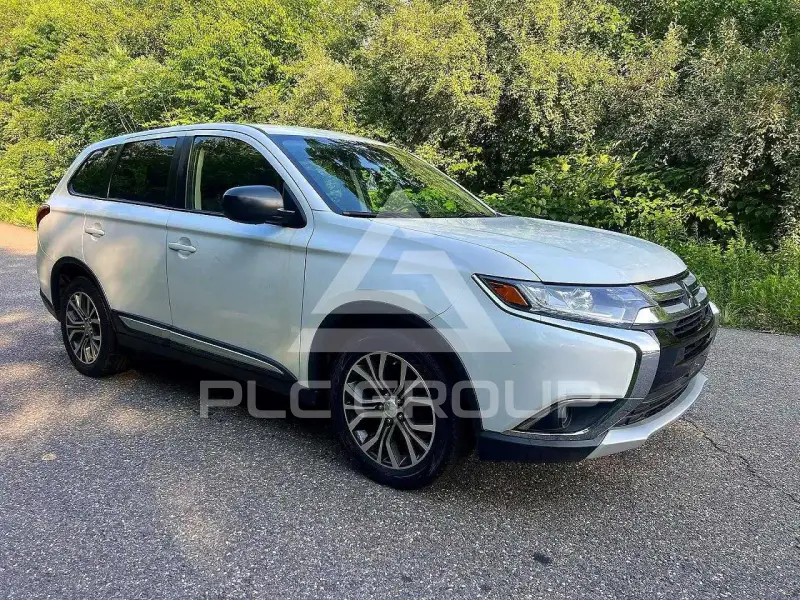 2016 Mitsubishi OUTLANDER фото