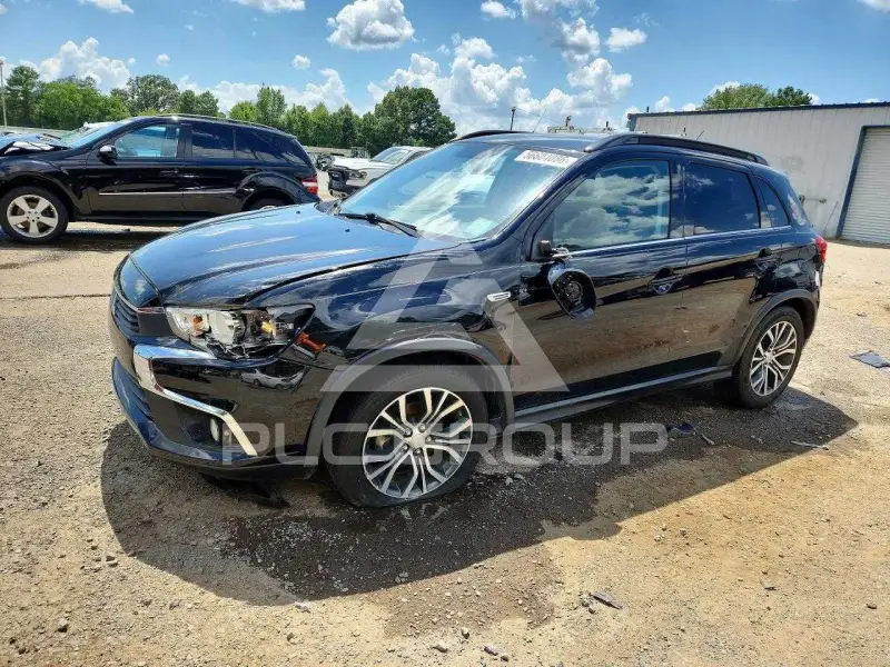 2016 Mitsubishi OUTLANDER фото