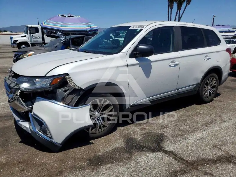 2016 Mitsubishi OUTLANDER photo