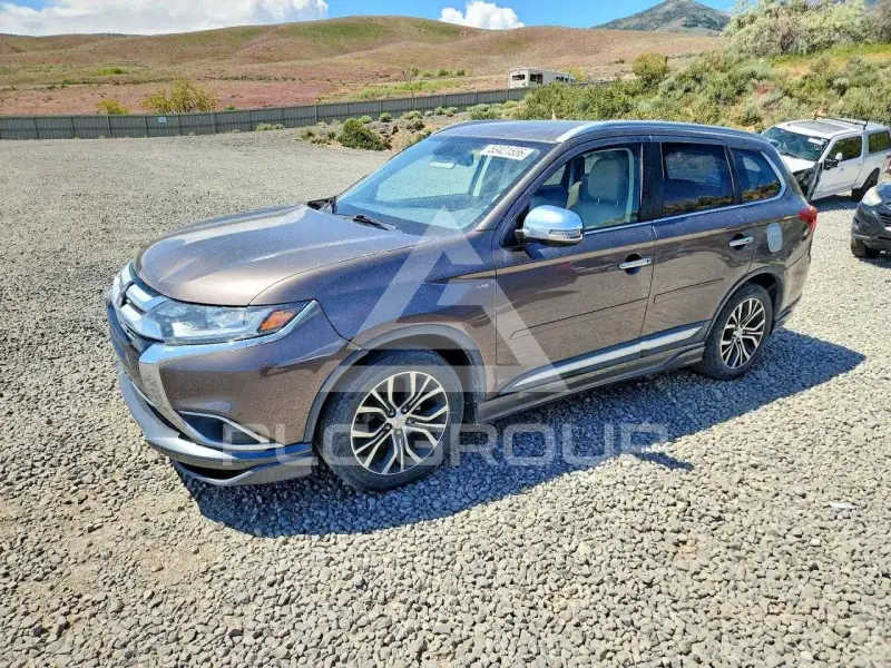 2016 Mitsubishi OUTLANDER фото