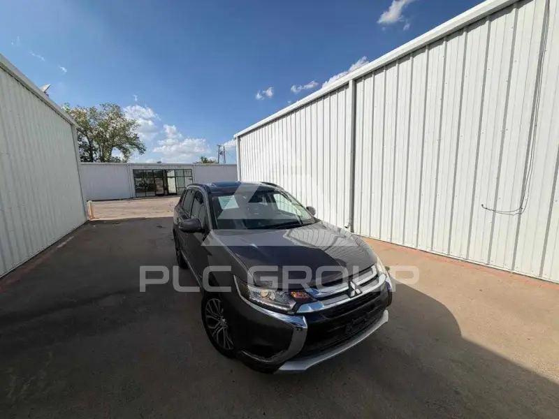 2016 Mitsubishi OUTLANDER photo
