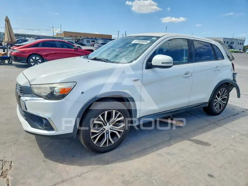2016 Mitsubishi OUTLANDER фото