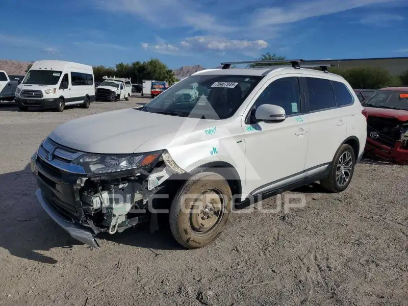 2016 Mitsubishi OUTLANDER фото