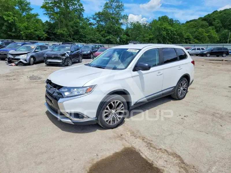 2016 Mitsubishi OUTLANDER фото