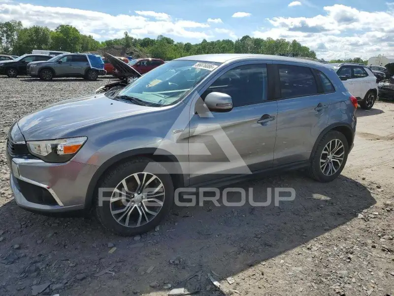 2016 Mitsubishi OUTLANDER photo