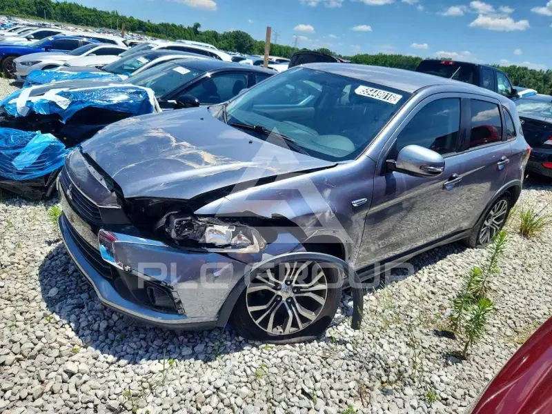 2016 Mitsubishi OUTLANDER фото