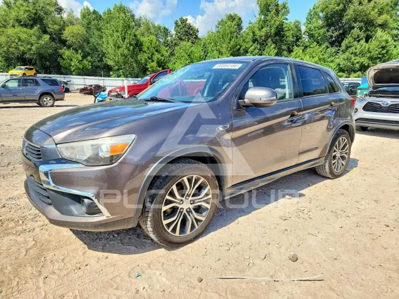 2016 Mitsubishi OUTLANDER фото