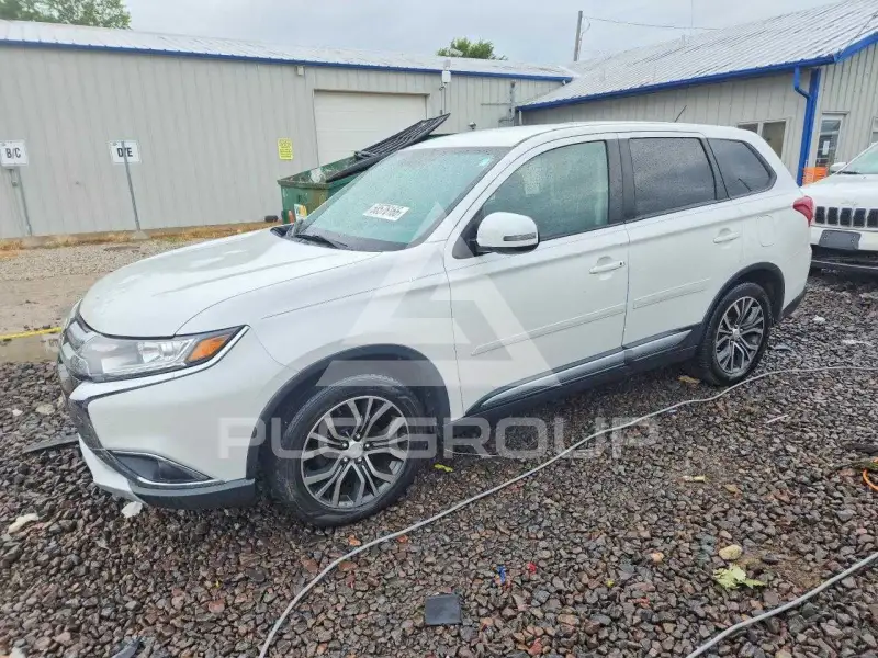 2016 Mitsubishi OUTLANDER фото