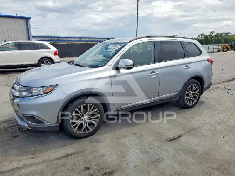 2016 Mitsubishi OUTLANDER фото