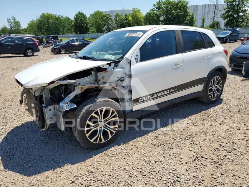 2016 Mitsubishi OUTLANDER фото