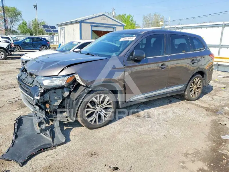 2016 Mitsubishi OUTLANDER photo