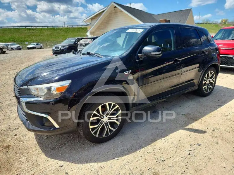 2016 Mitsubishi OUTLANDER фото