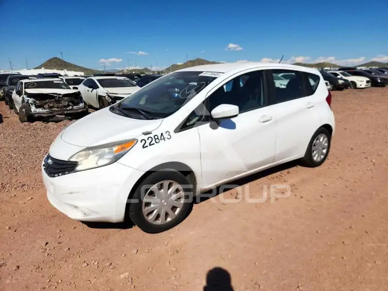 2016 Nissan VERSA фото