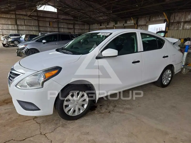 2016 Nissan VERSA фото