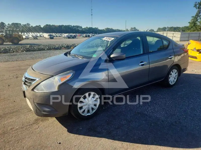 2016 Nissan VERSA фото