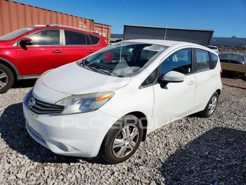 2016 Nissan VERSA фото