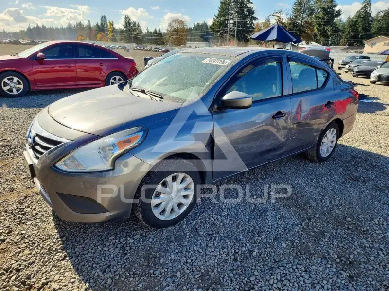 2016 Nissan VERSA фото