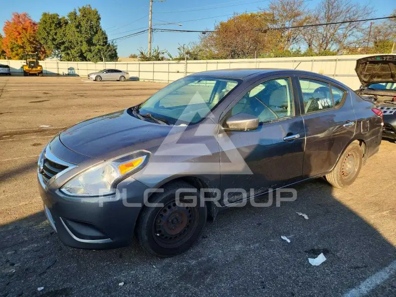 2016 Nissan VERSA фото