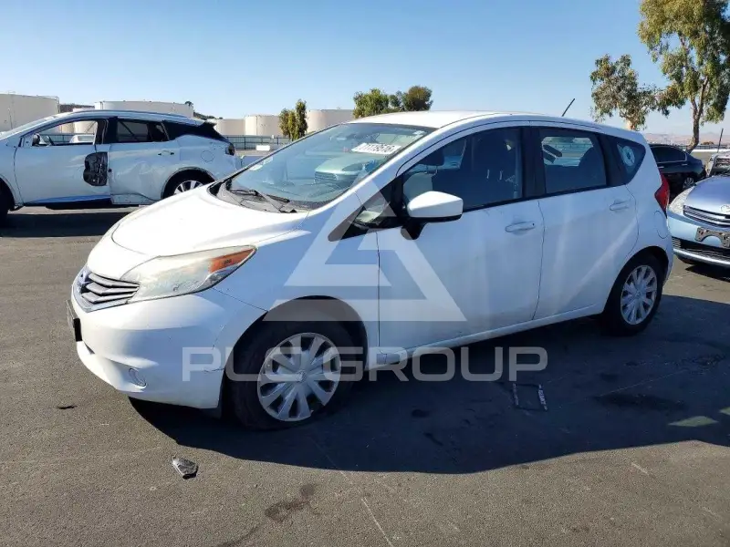 2016 Nissan VERSA фото