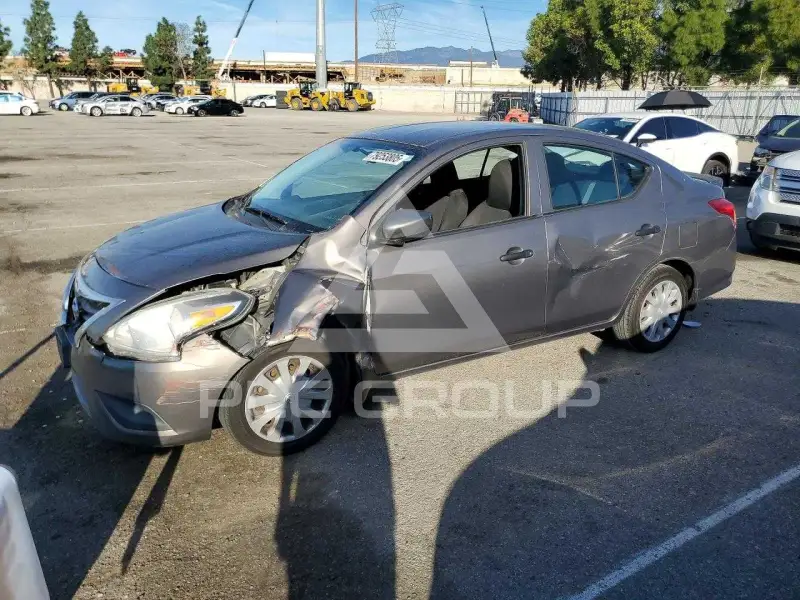 2016 Nissan VERSA фото