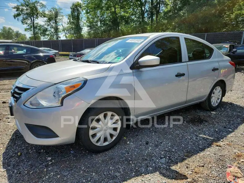 2016 Nissan VERSA фото