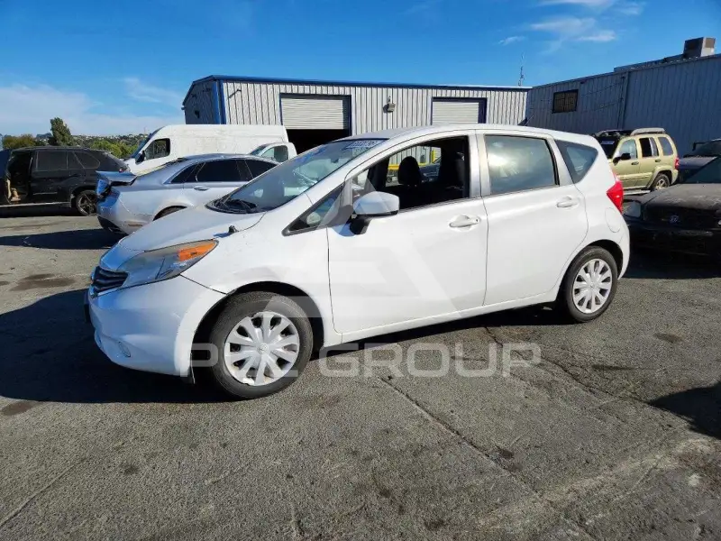 2016 Nissan VERSA фото