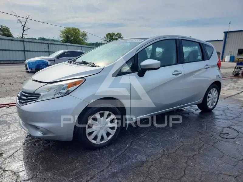 2016 Nissan VERSA photo