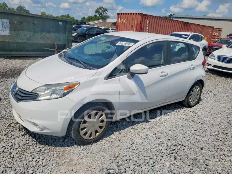 2016 Nissan VERSA photo