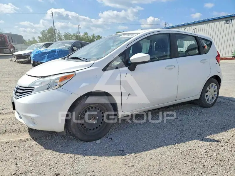 2016 Nissan VERSA фото