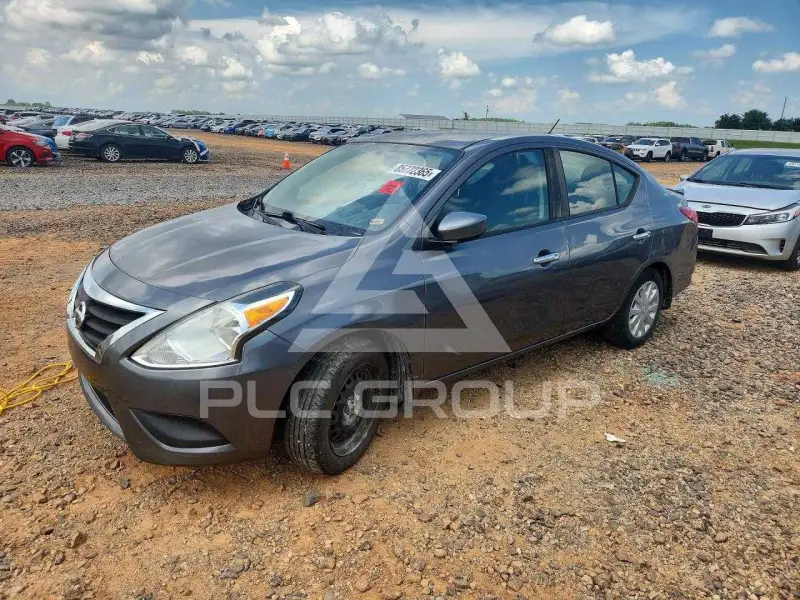 2016 Nissan VERSA фото