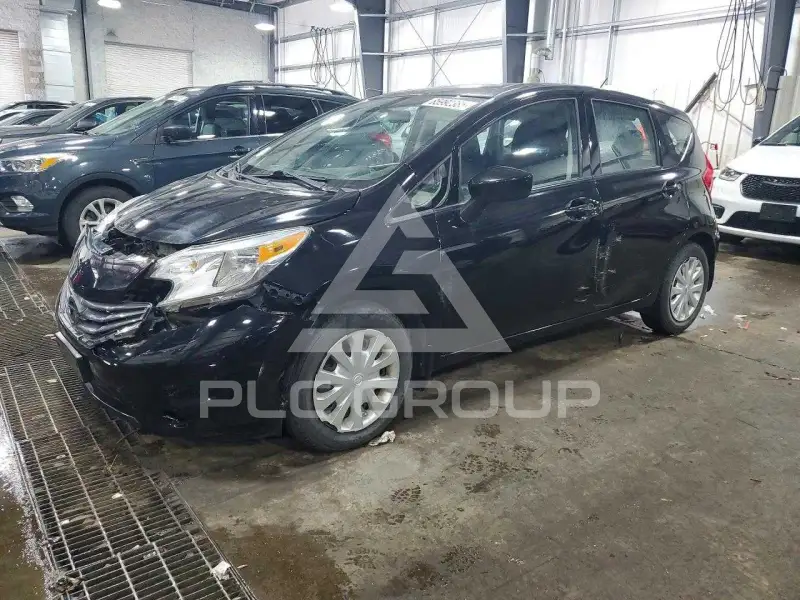 2016 Nissan VERSA фото