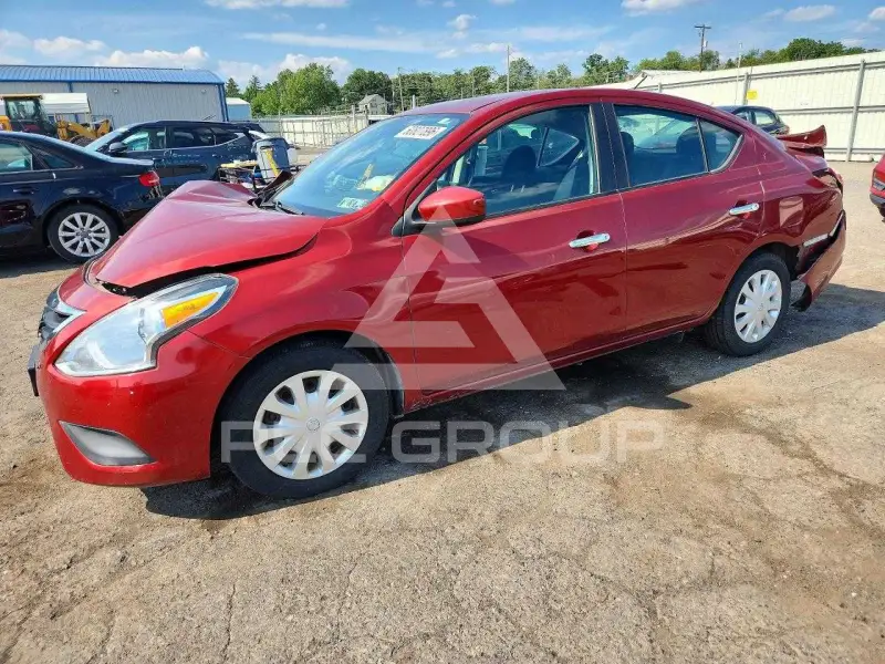 2016 Nissan VERSA фото
