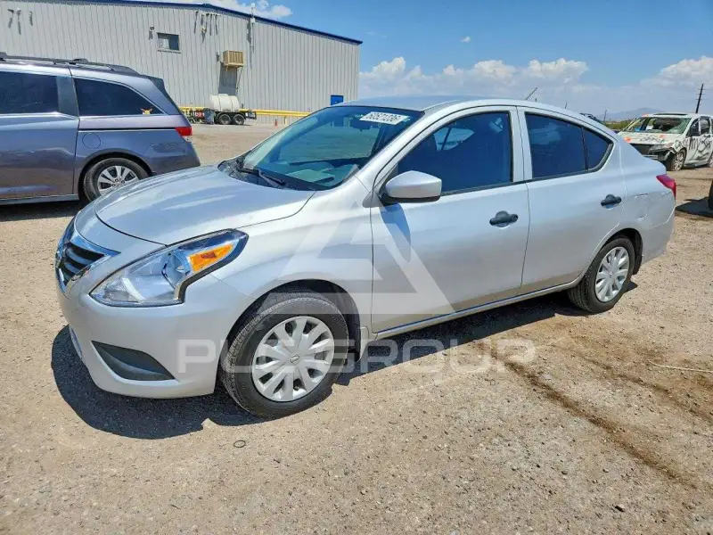 2016 Nissan VERSA фото