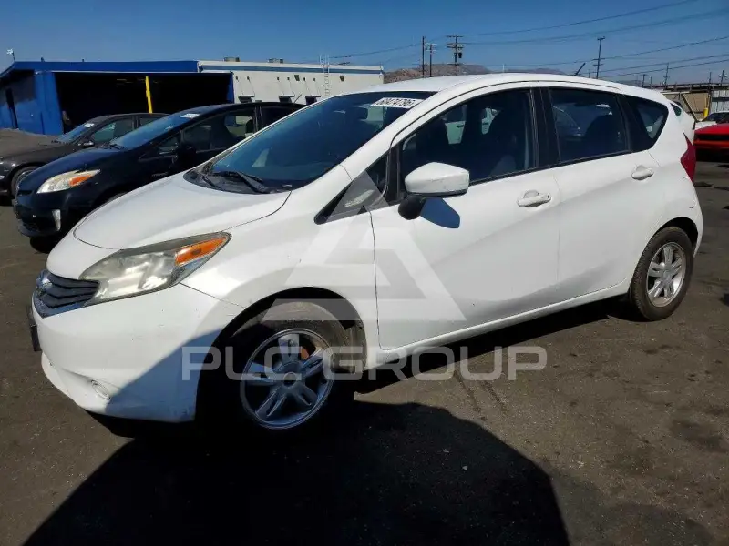 2016 Nissan VERSA photo