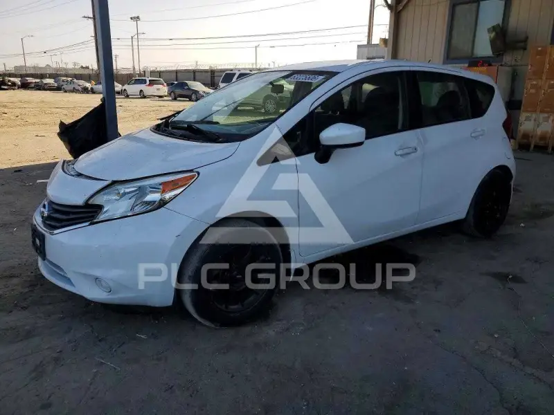 2016 Nissan VERSA фото