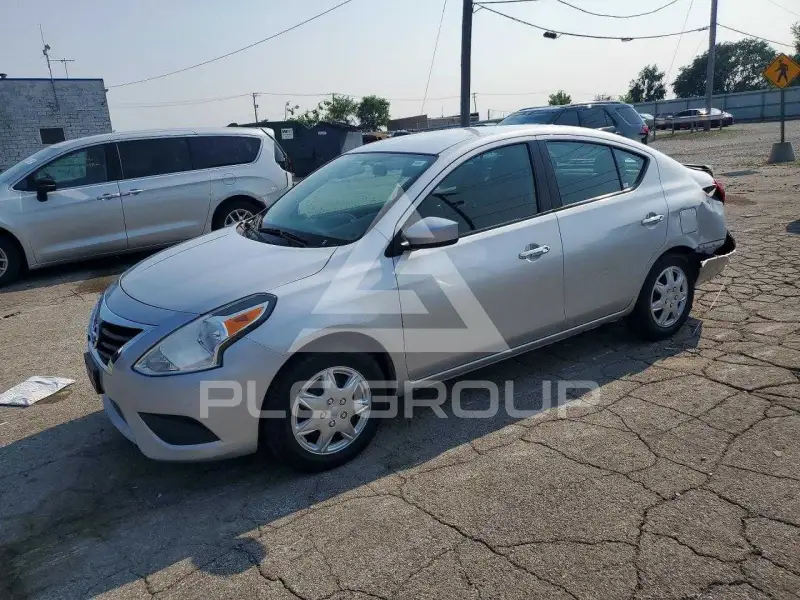 2016 Nissan VERSA фото