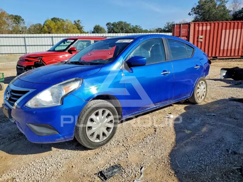 2016 Nissan VERSA photo